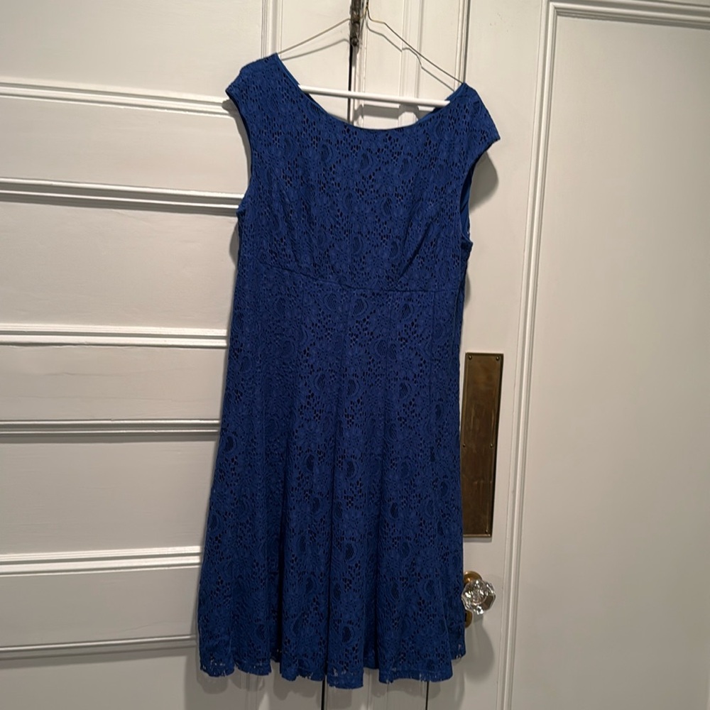 Lauren Ralph Lauren Royal Blue Lace Dress fully lined, 16